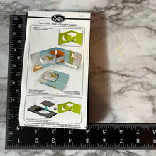 Load image into Gallery viewer, Sizzix Pop &#39;n Cuts Insert 3-D Label Window by Karen Burniston (658372)
