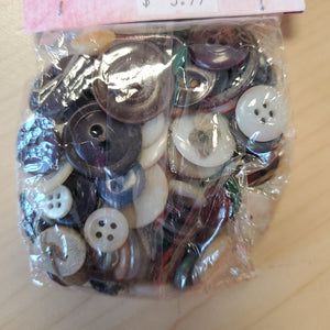 Mixed Button Pack (29834)