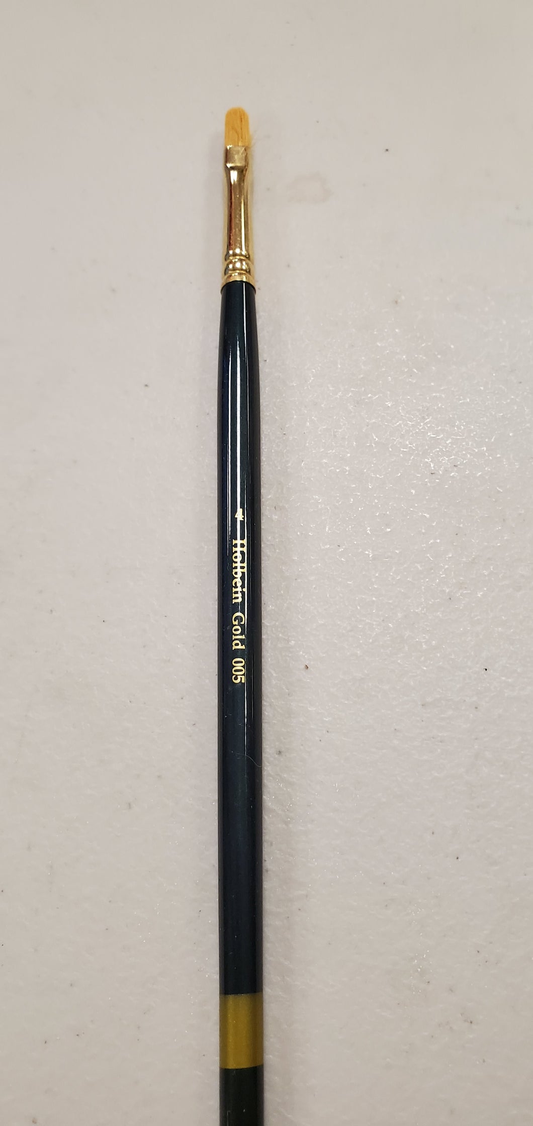 Holbein Gold Brush - Flat Brush Size 4