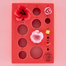 Load image into Gallery viewer, Spellbinders Paper Arts Susan&#39;s Garden Flower Mold Tray (T-044)
